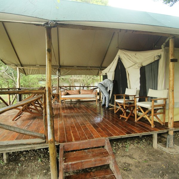 They all have good-sized verandas at the front…