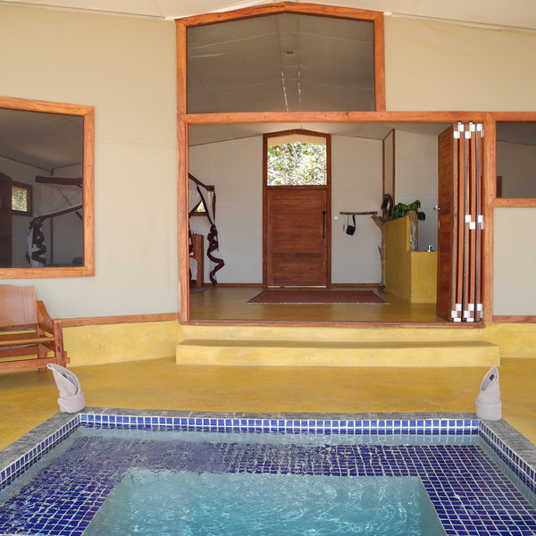 There is also a 2-bedroom family tent, with a pool...