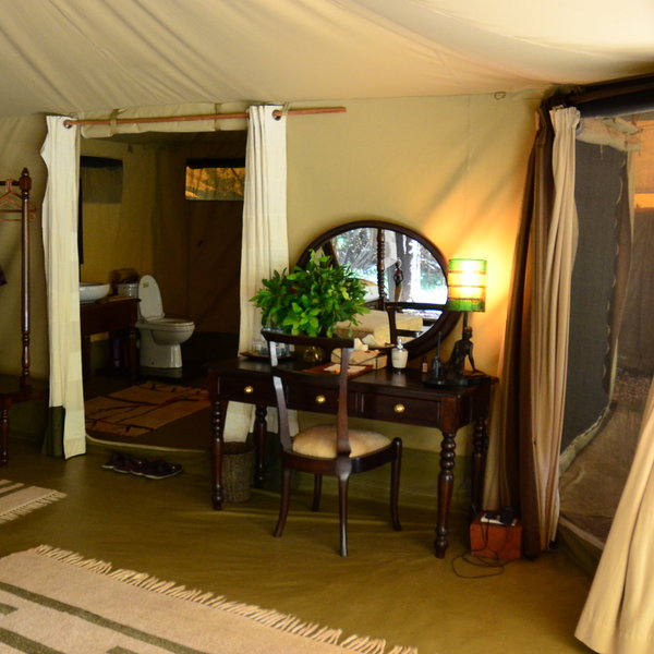 Mara Ngenche Safari Camp
