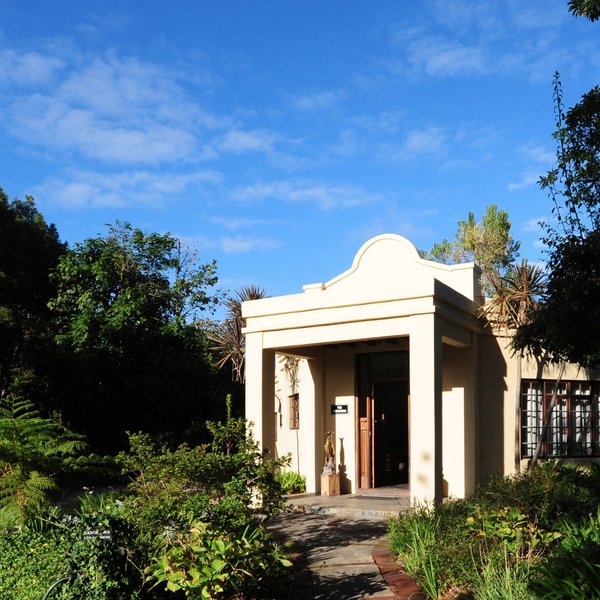 Hunters Country House