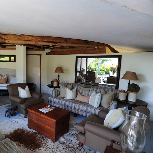 Hunters Country House