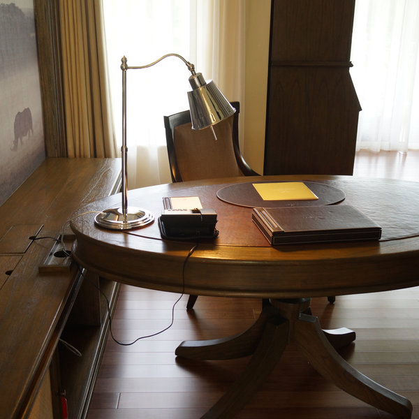 …with good lighting and facilities…