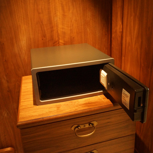 …large room safes with in-safe electric sockets for secure charging…