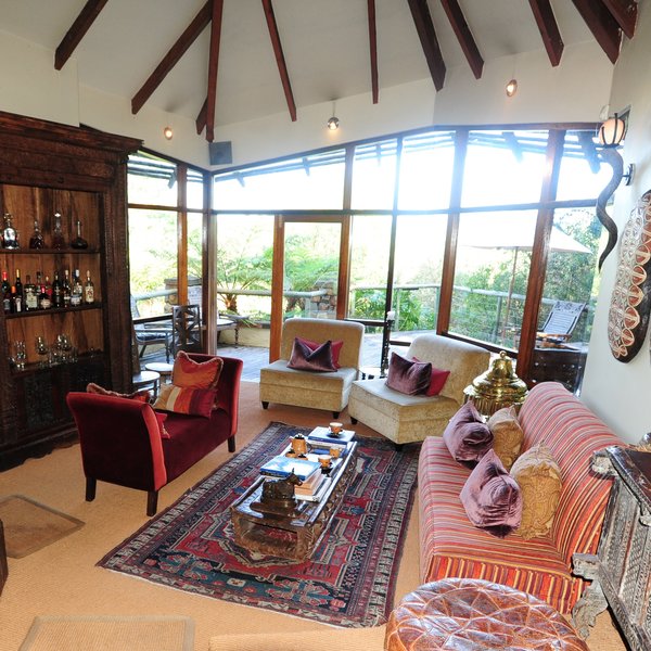 There is a cosy lounge ...
