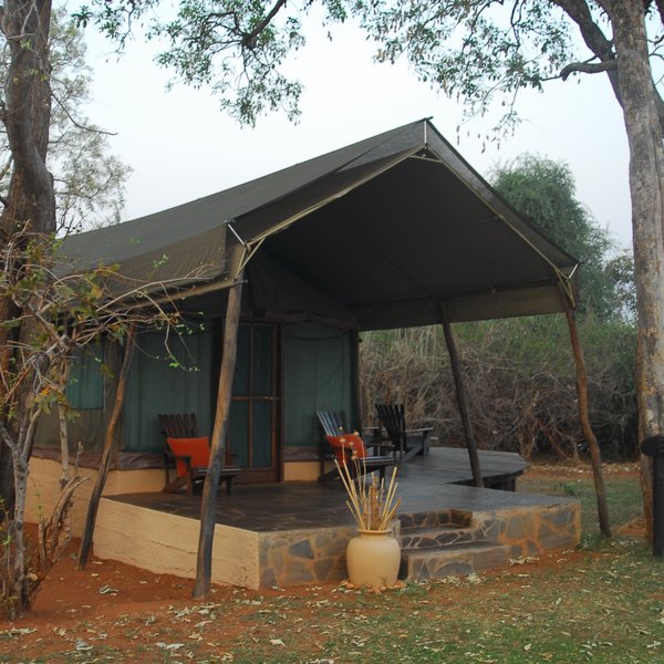 Kasaka River Lodge