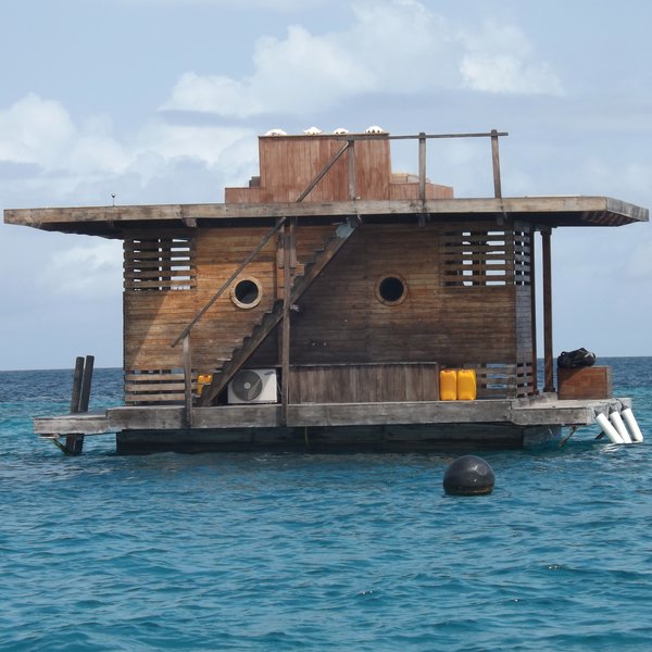 Manta Resort