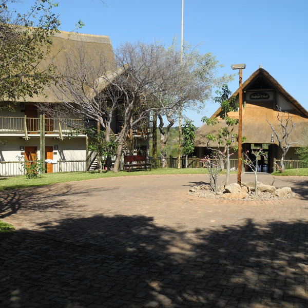 Victoria Falls Safari Club