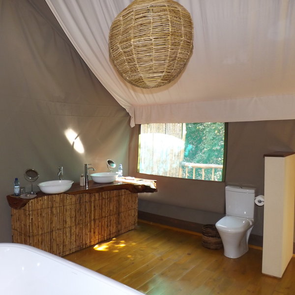 Each tent has an en-suite bathroom…
