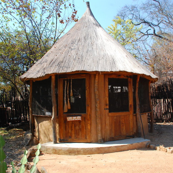 KaingU Lodge