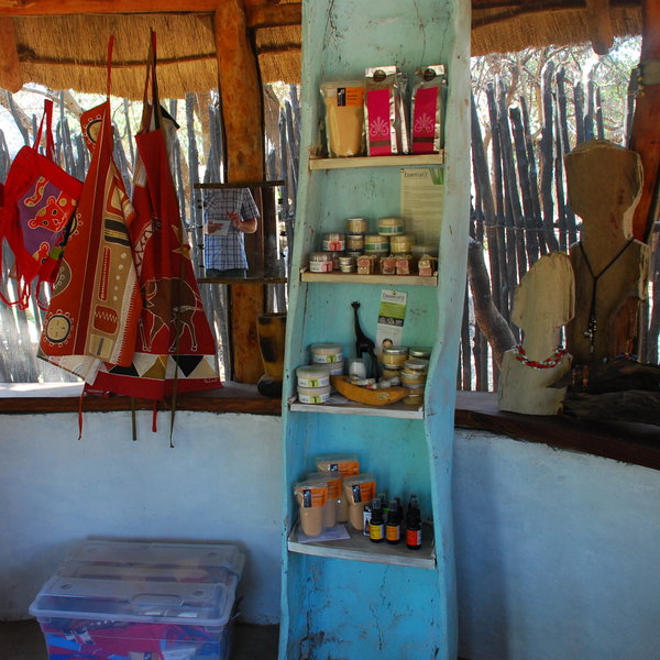 KaingU Lodge