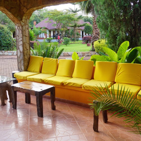Bougainvillea Safari Lodge