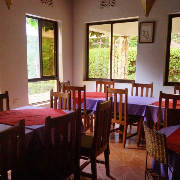 Bougainvillea Safari Lodge