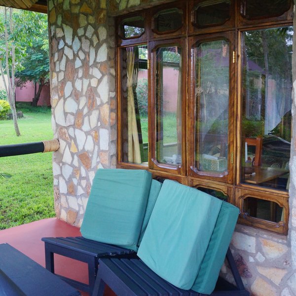 Bougainvillea Safari Lodge