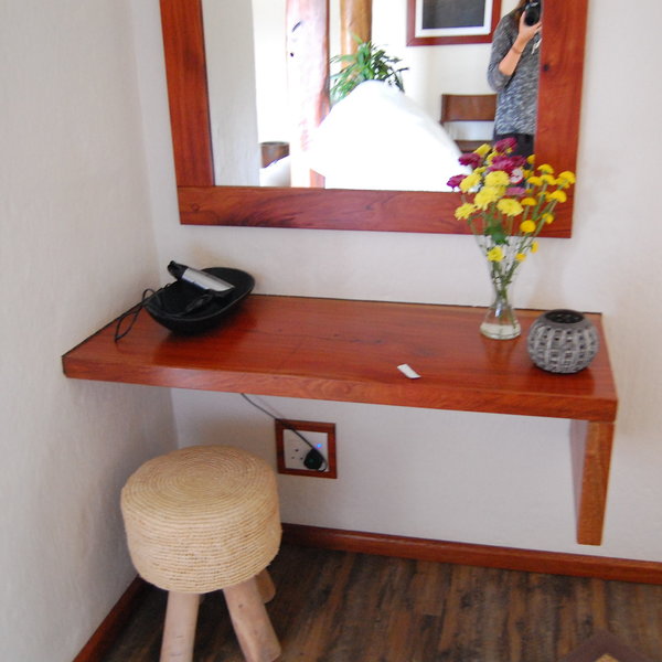 Desert Breeze Lodge