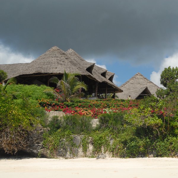 ... which is situated on a pretty cove.