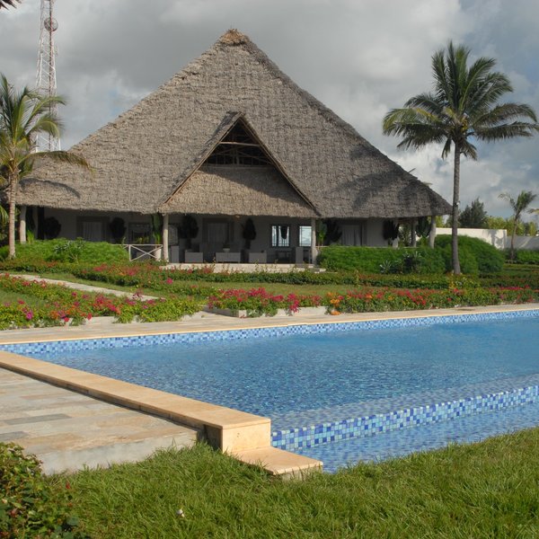 Zawadi’s lounge is positioned behind the pool…