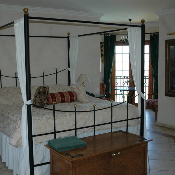 Heinitzburg Hotel
