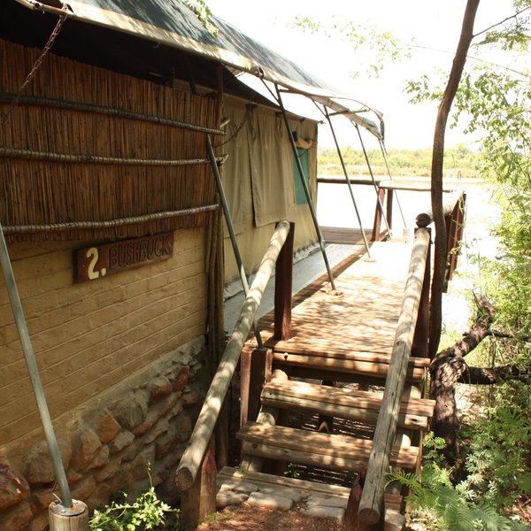 Nunda River Lodge