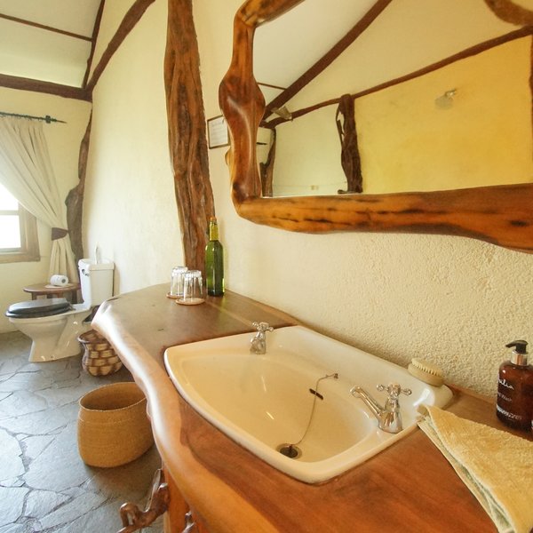 …with a shower, single basin and loo.