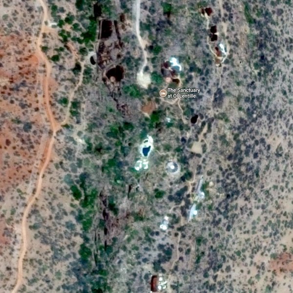 The lodge ranges along a ridge - Chief's Villa in the north-east and Colonel's Villa in the south.