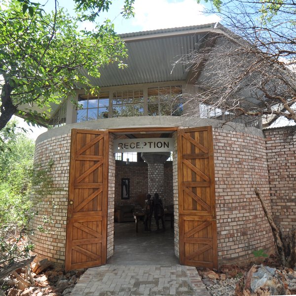 Taleni Etosha Village