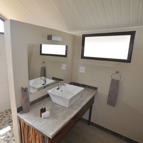 Taleni Etosha Village