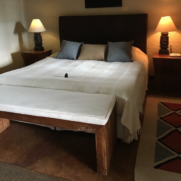 Sabyinyo Silverback Lodge