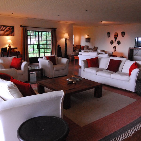 Sabyinyo Silverback Lodge