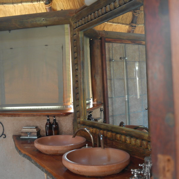 Mowani Mountain Camp