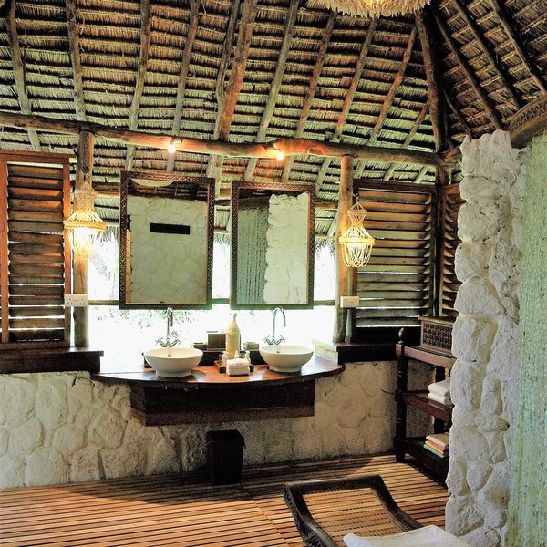 Mnemba Island Lodge