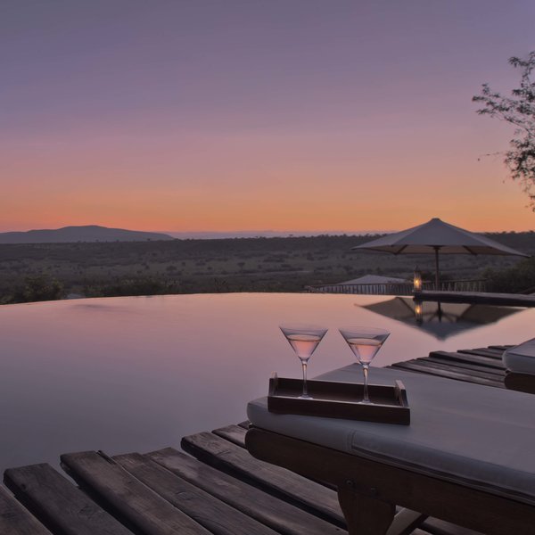 The infinity pool is a delightful additional feature (photo ©Bushtops).