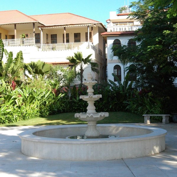 ... and tranquil courtyards.