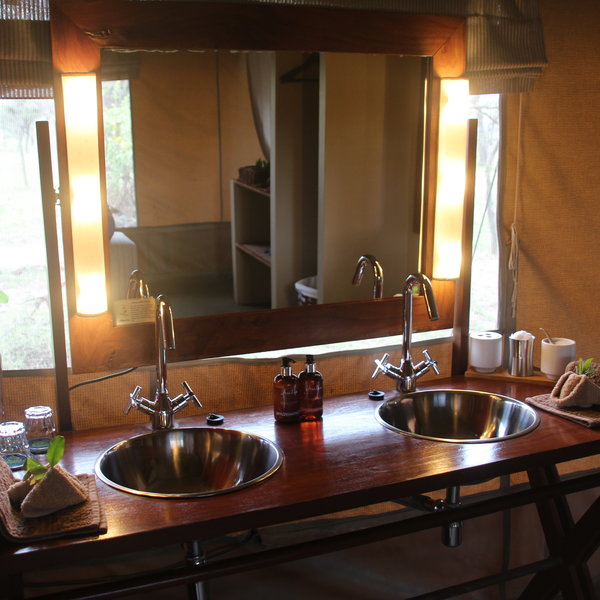 Twin Wash Basins