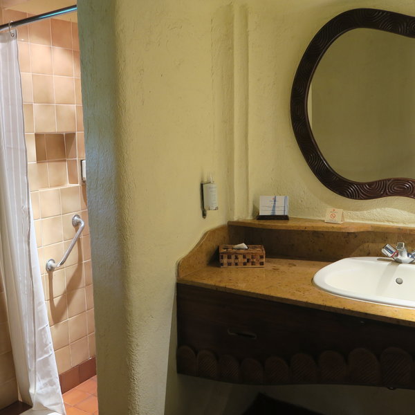 All rooms have spacious en-suite bathrooms.