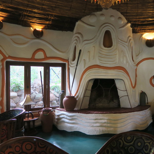 The Lake Manyara Serena has large public areas with eye-catching design.