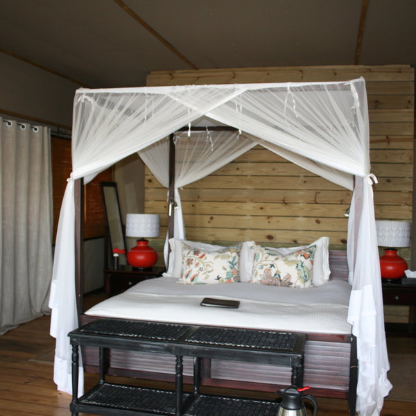 Toka Leya Camp