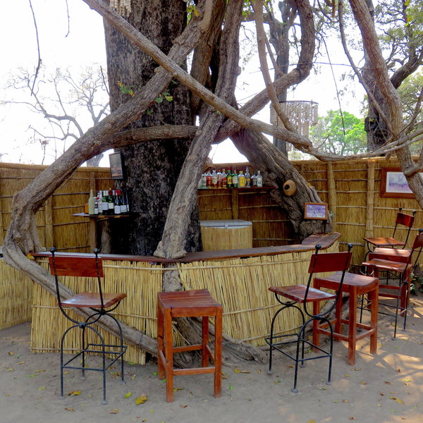 Mwamba Bushcamp