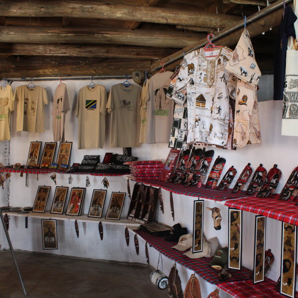 Kubu Kubu also has a small curio shop, which has set opening times.