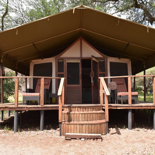 At the front of each tent, a pleasant wooden veranda with sun loungers offers amazing views…