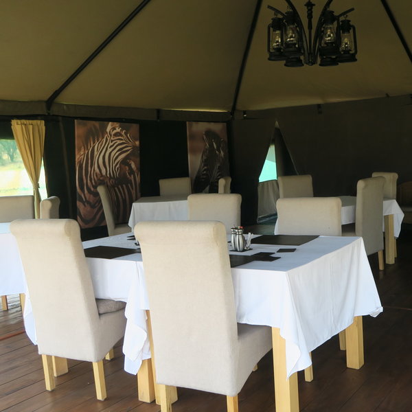 Next to the lounge is dining tent, where wonderful meals are served in the evening.