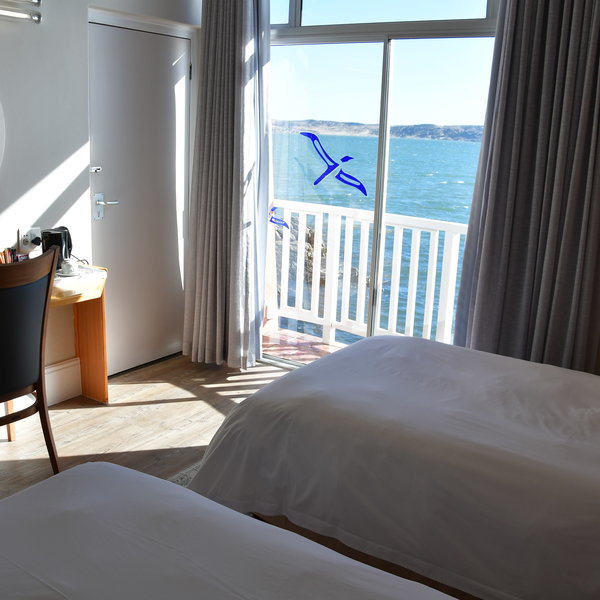 Nest Hotel