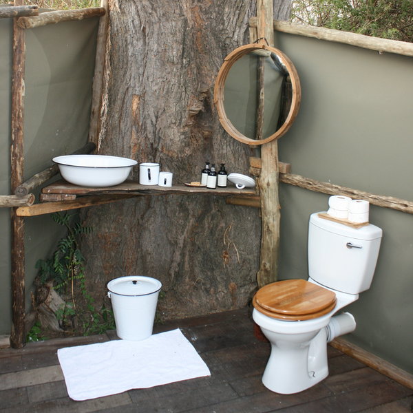 Ntemwa Busanga Camp
