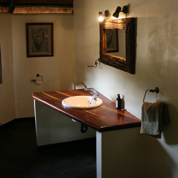 ...and all the luxury chalets have an en-suite bathroom...