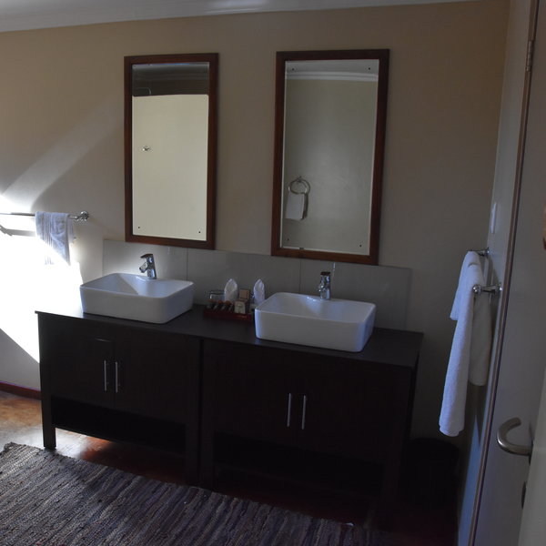 Zebra Kalahari Lodge