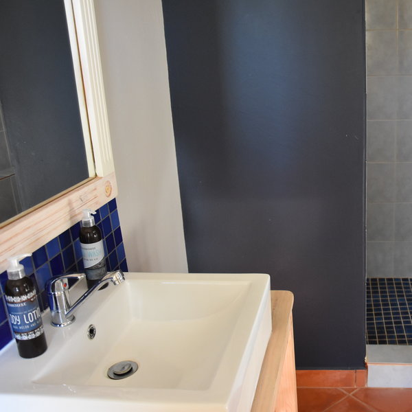 ...and en suite shower rooms.