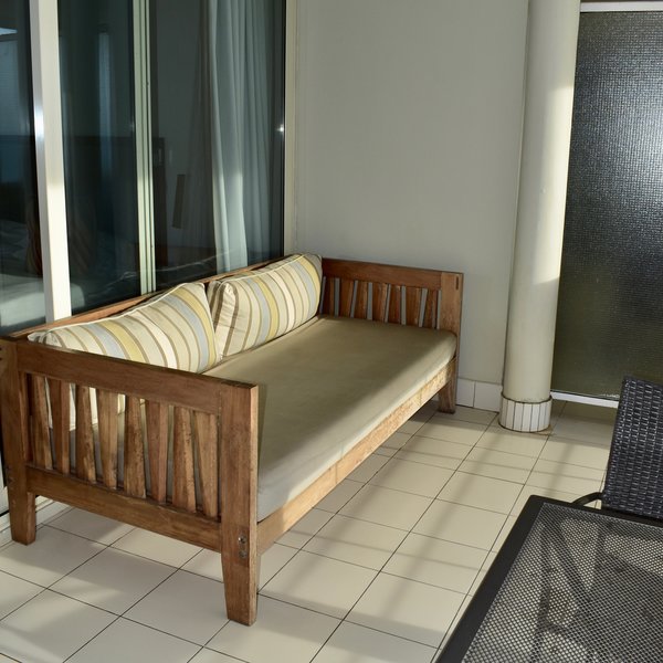 ... the suite rooms also have balconies, some view views over the sea.