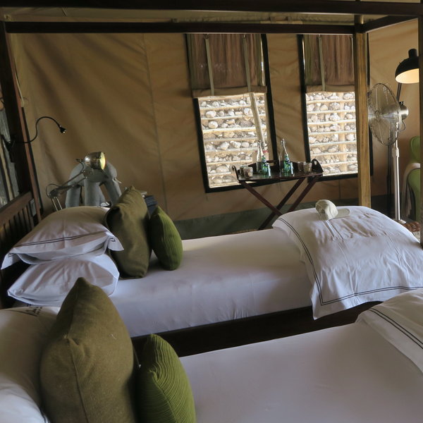 Beds can be laid out as twins or as King-size.