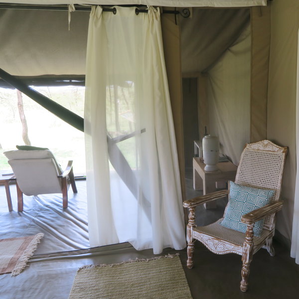 ... with plenty of comfortable chairs ...