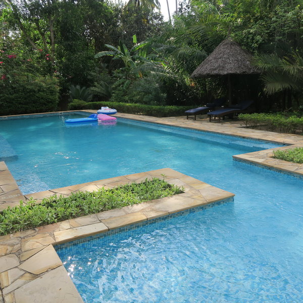 Zanzi Resort