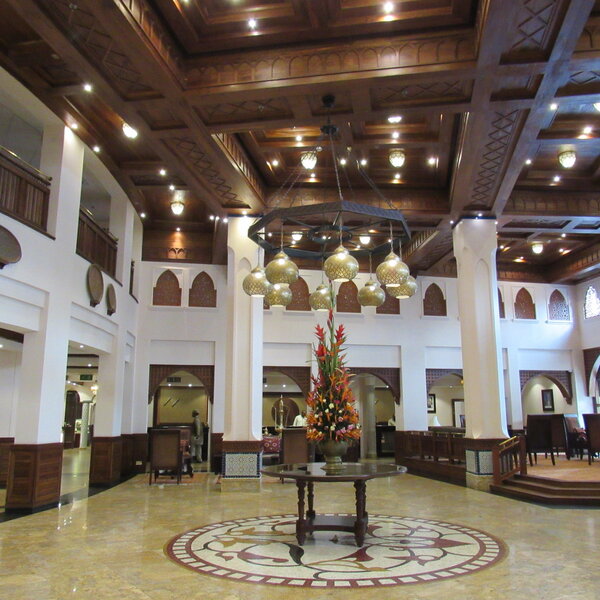 Serena Hotel Dar